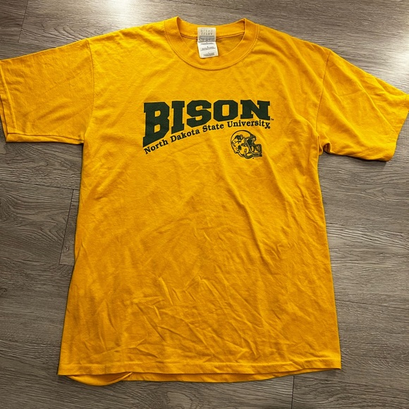 Gildan Yellow Short Sleeve Tee Vibrant Cotton Crew Neck - Picture 1 of 3